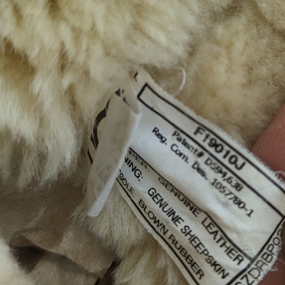 Ugg Boots Women US 6 EU 37 Short Ankle Bootie Chestnut Tan Brown Shearling 5825 - Picture 7 of 9